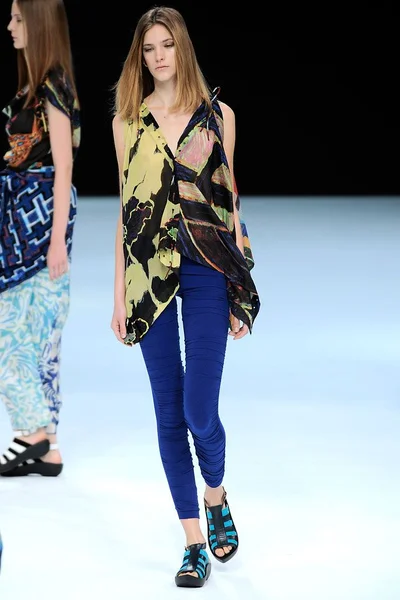 Look 46